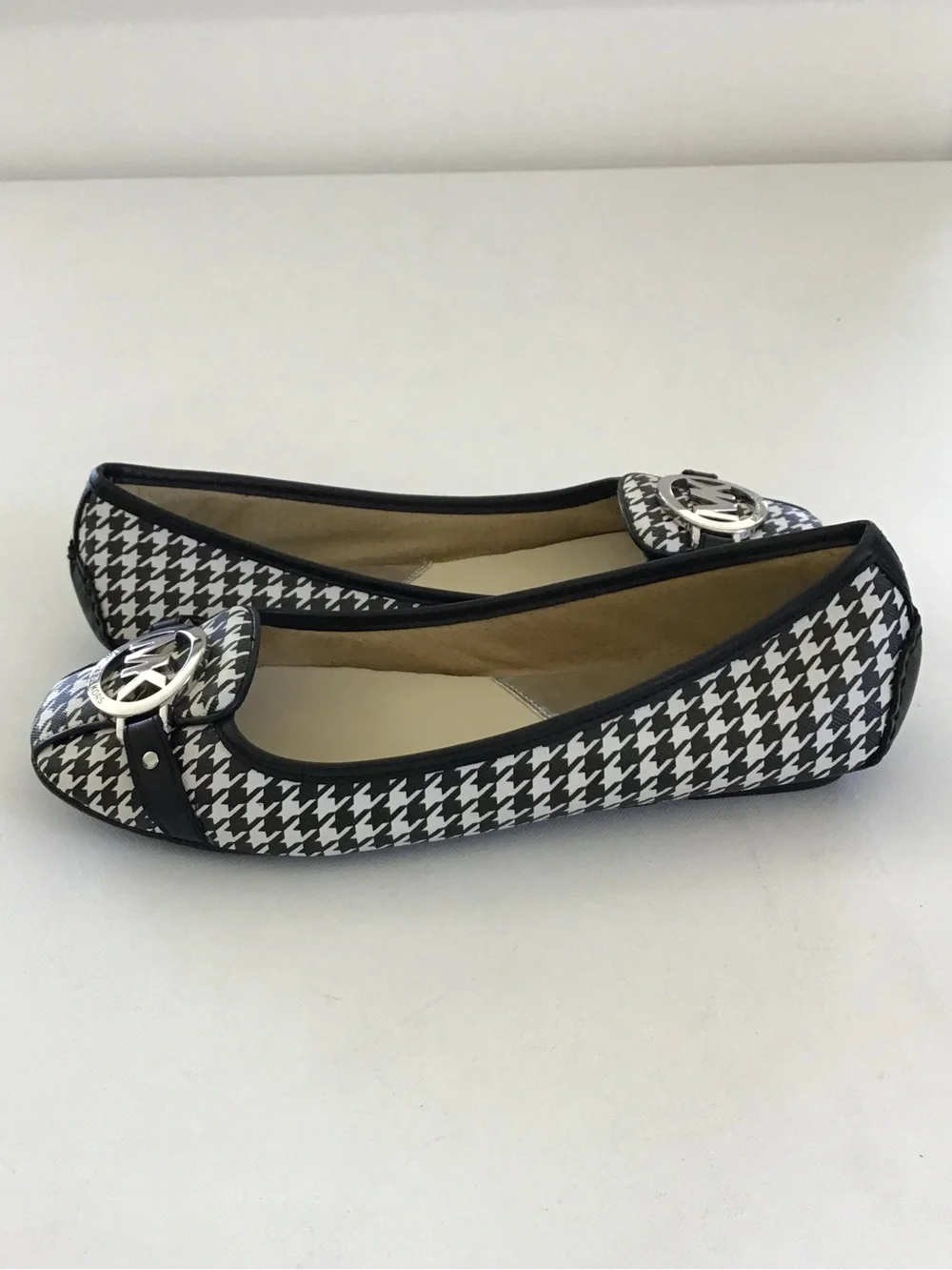 Michael Kors Fulton Moc Flats Black White Houndstooth Logo Ballet Shoes Size 8M - Picture 10 of 10